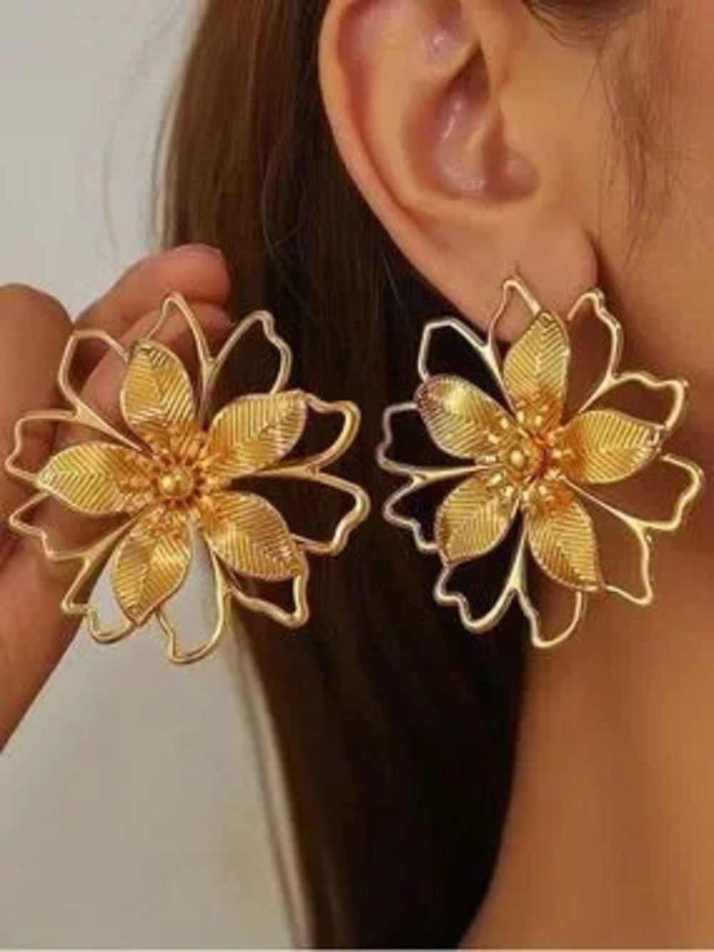 Anthropologie Gold Tone Floral Filigree Earrings